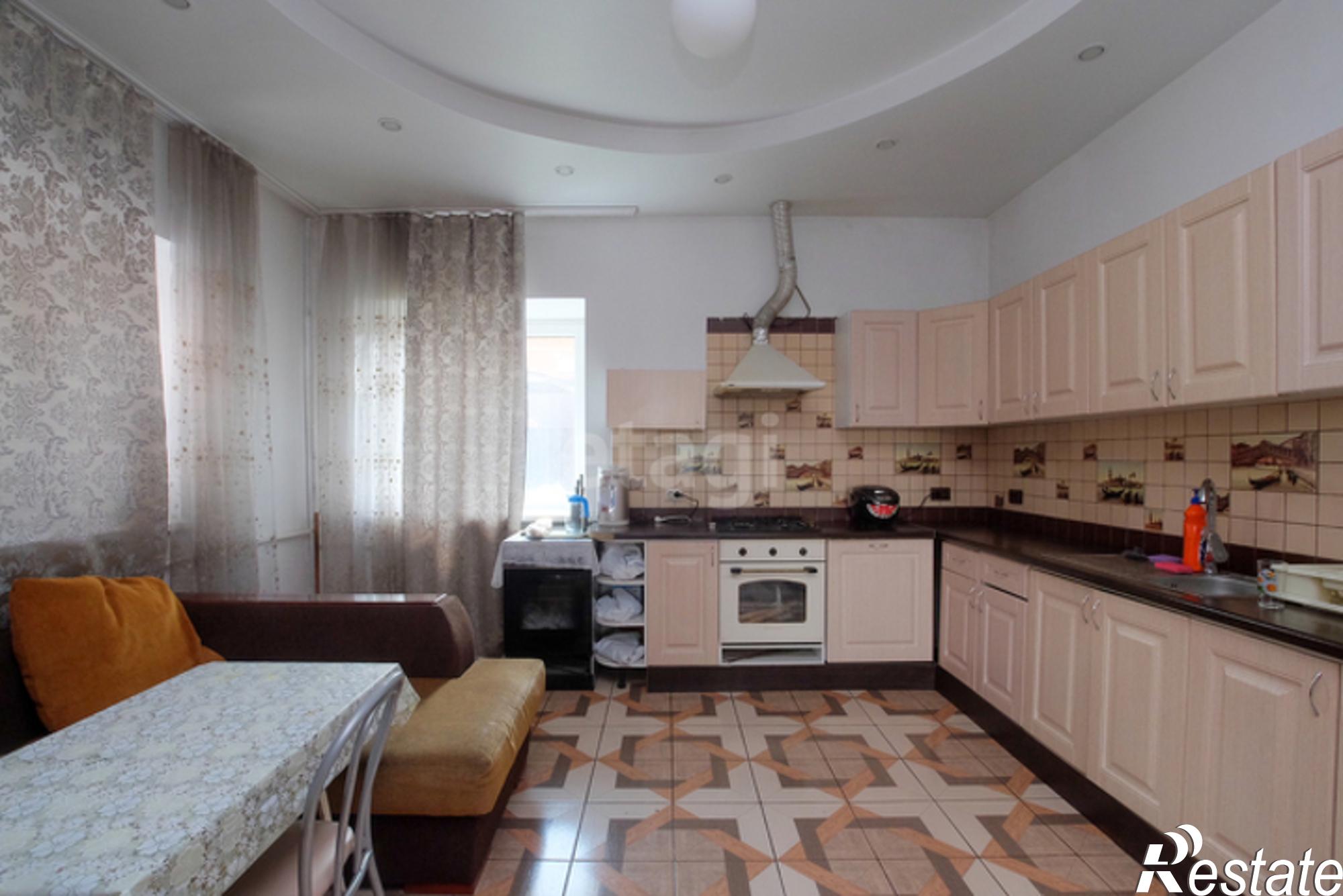 Купить дачу, дом, коттедж за 12 500 000 рублей на 5-я Линейная улица