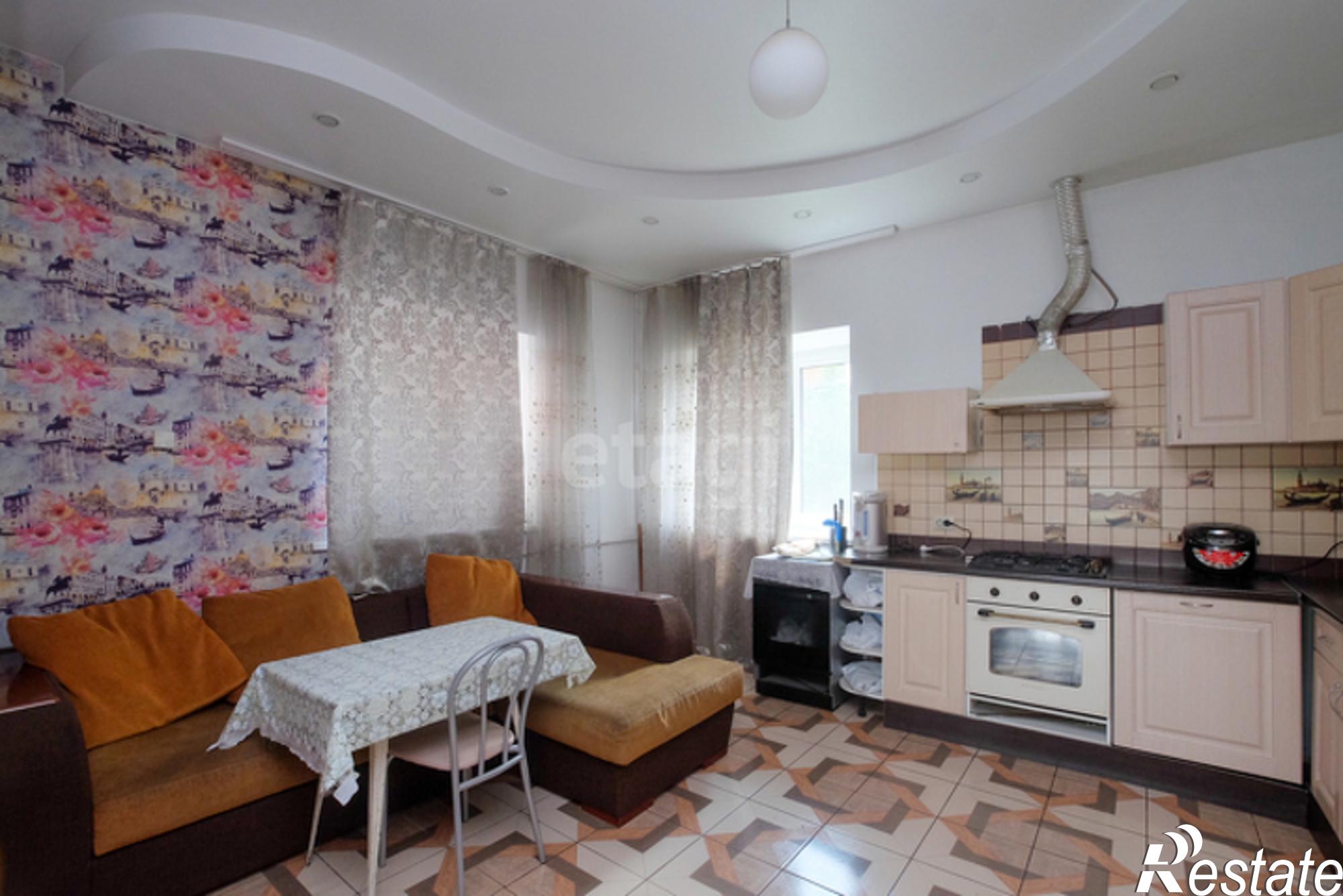 Купить дачу, дом, коттедж за 12 500 000 рублей на 5-я Линейная улица