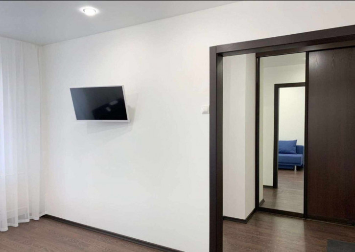1-комн квартира Дружбы Народов пр-кт, 96