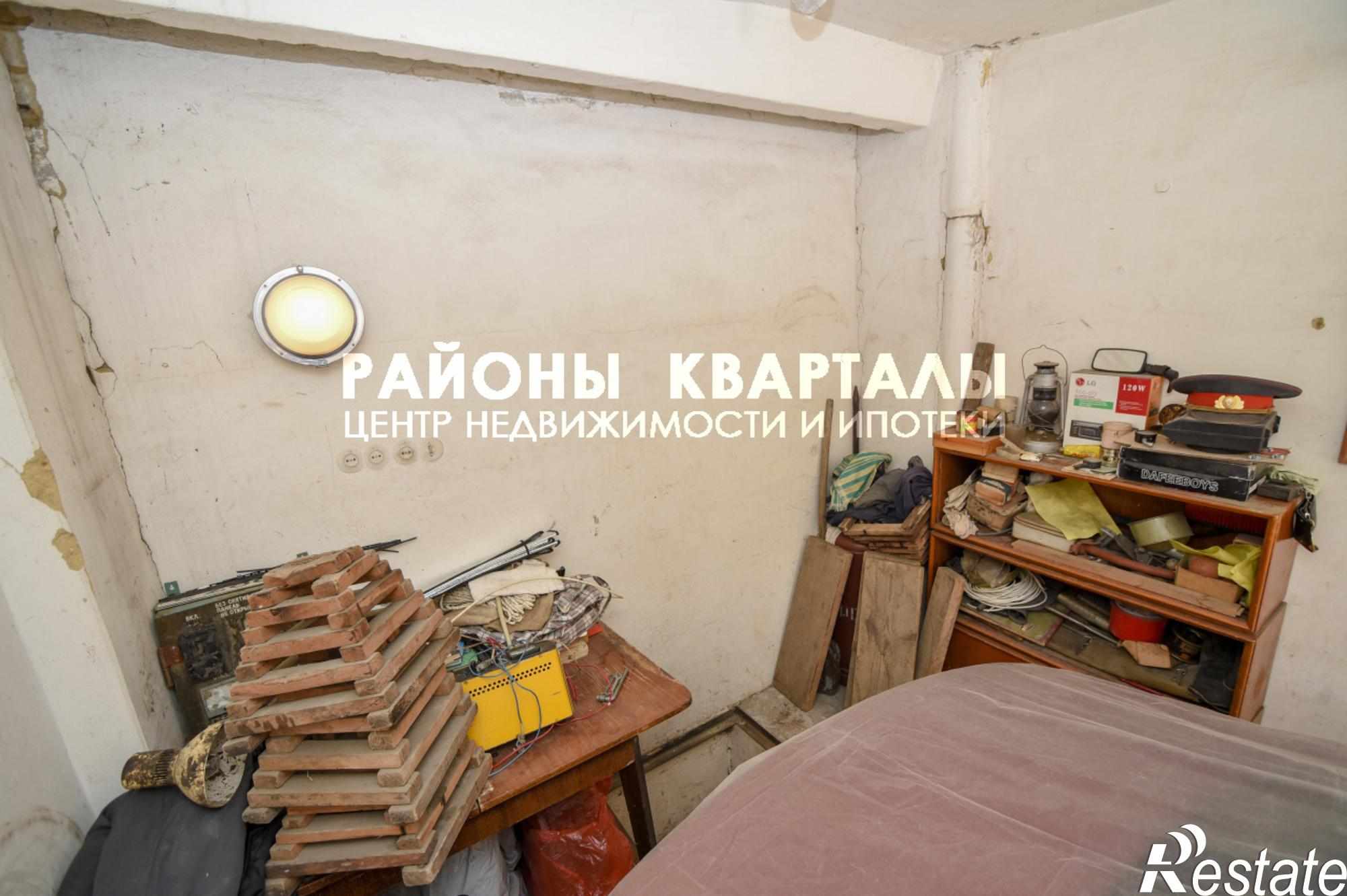 Купить гараж, место в паркинге за 450 000 рублей на ул. Энтузиастов,12/1
