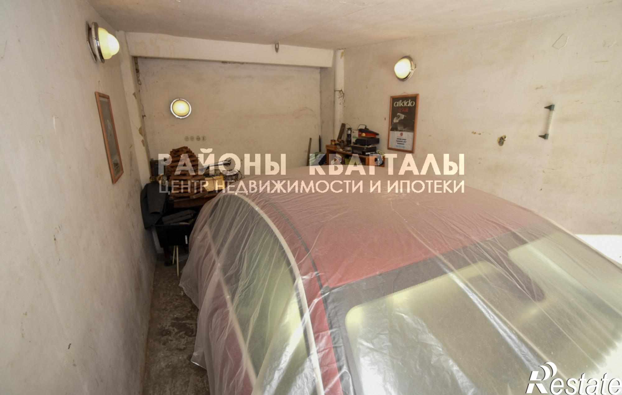 Купить гараж, место в паркинге за 450 000 рублей на ул. Энтузиастов,12/1