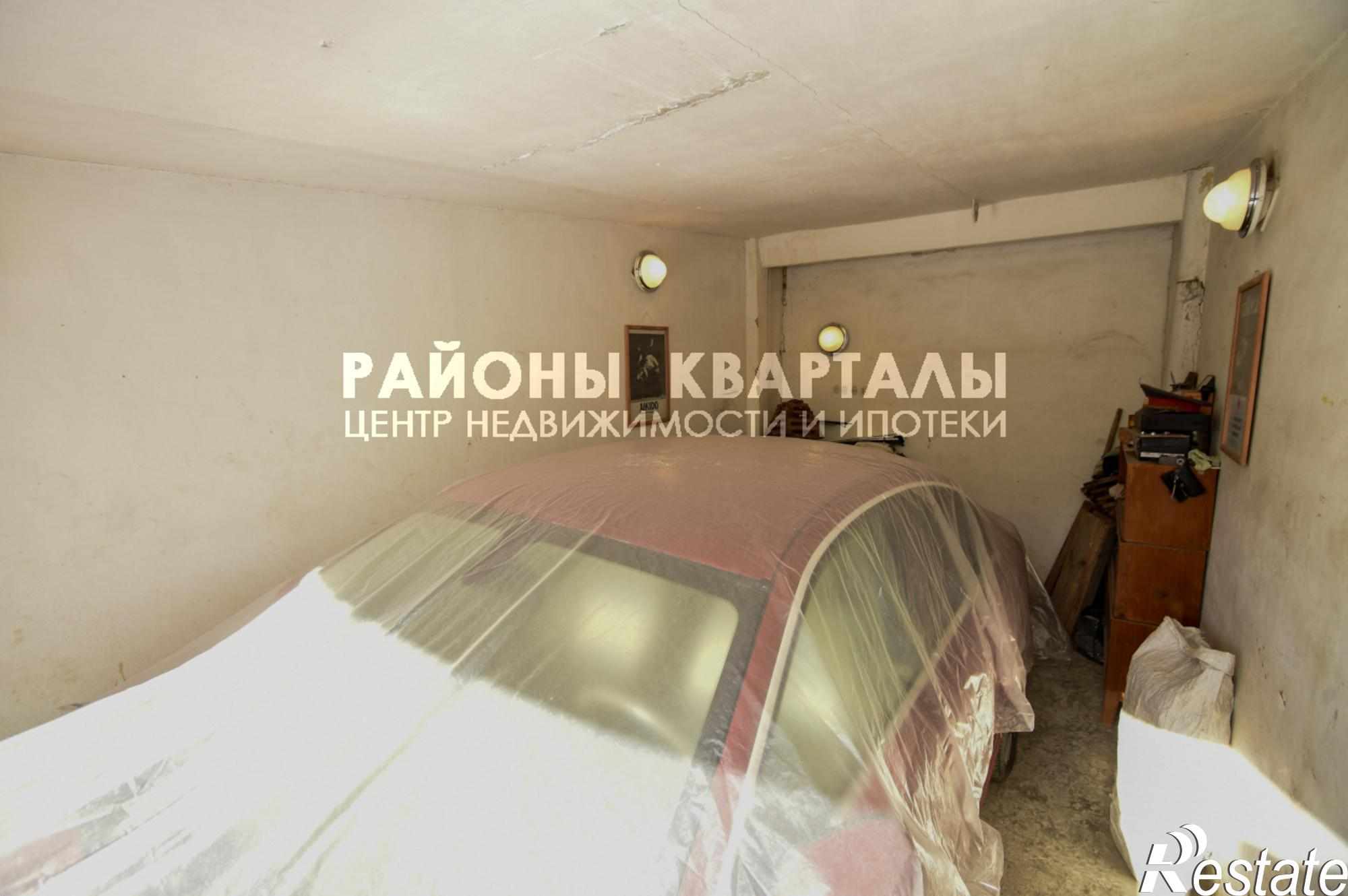 Купить гараж, место в паркинге за 450 000 рублей на ул. Энтузиастов,12/1