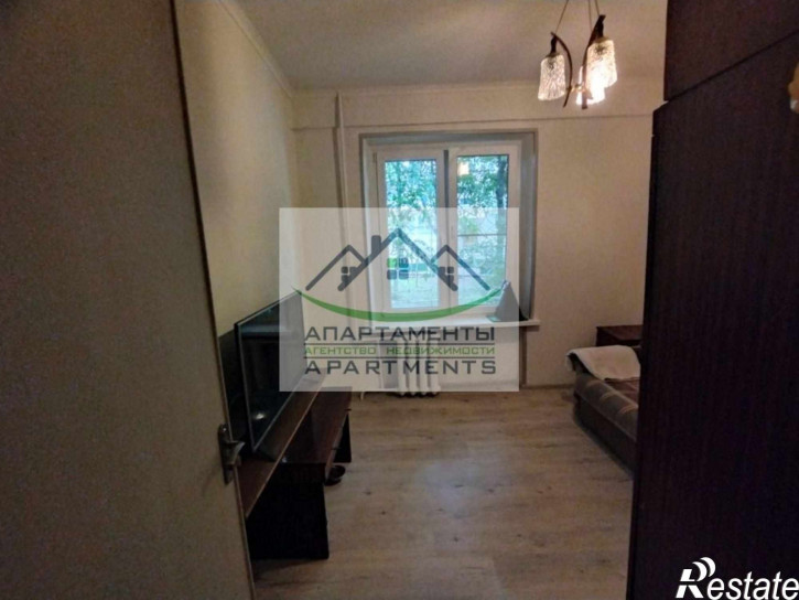 4-комн квартира Героев Медиков ул, 54