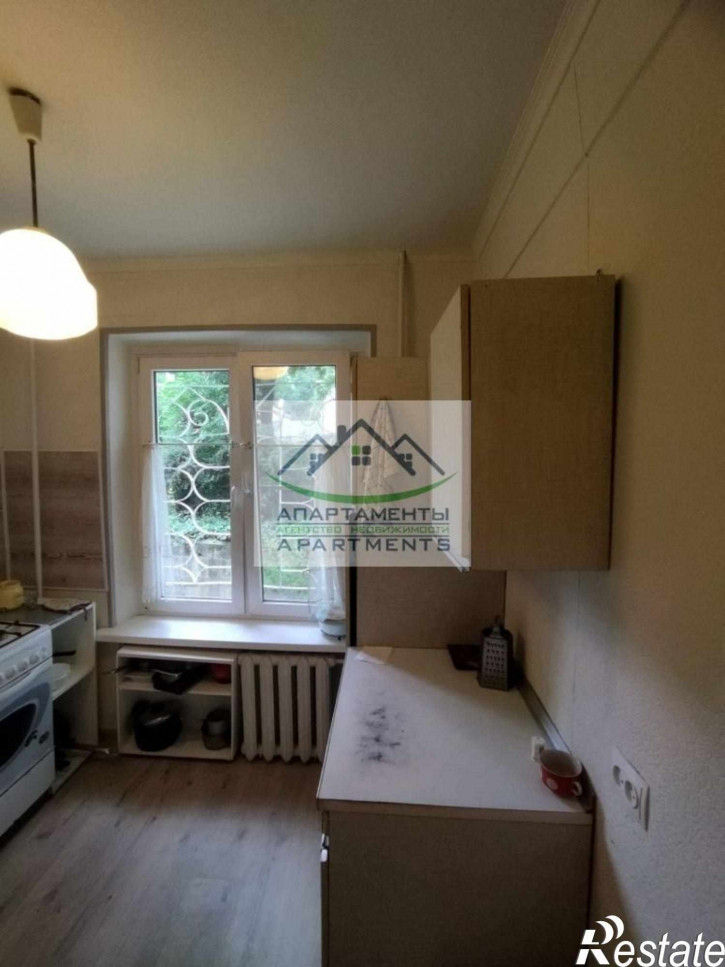 4-комн квартира Героев Медиков ул, 54