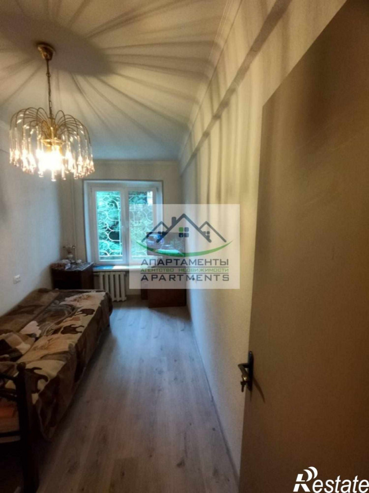 4-комн квартира Героев Медиков ул, 54