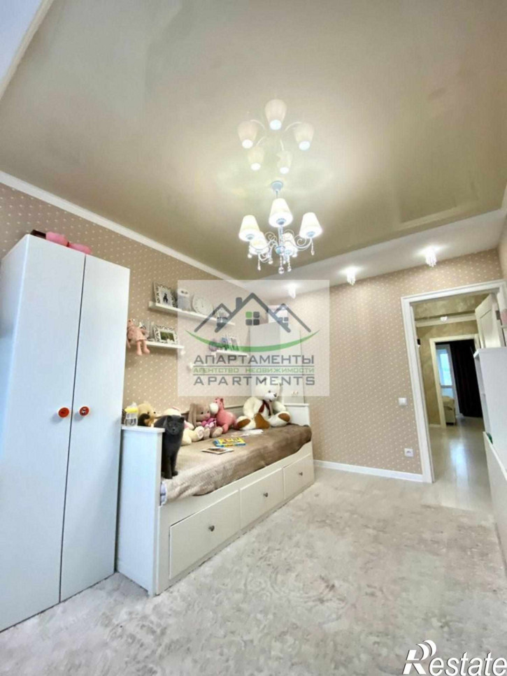 3-комн квартира Украинская ул, 46