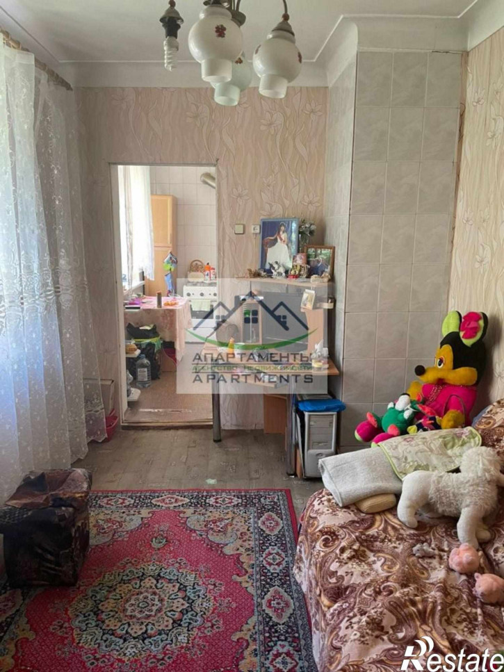 2-комн квартира 8 Марта ул, 15