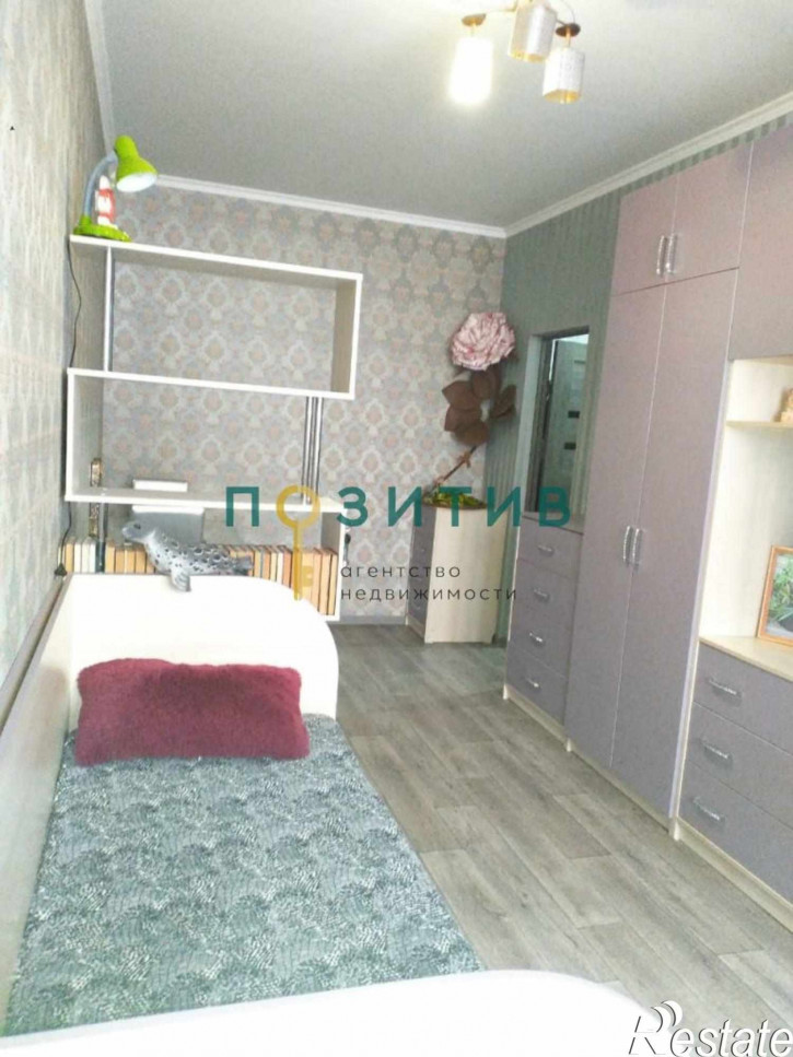 2-комн квартира Новоселов ул