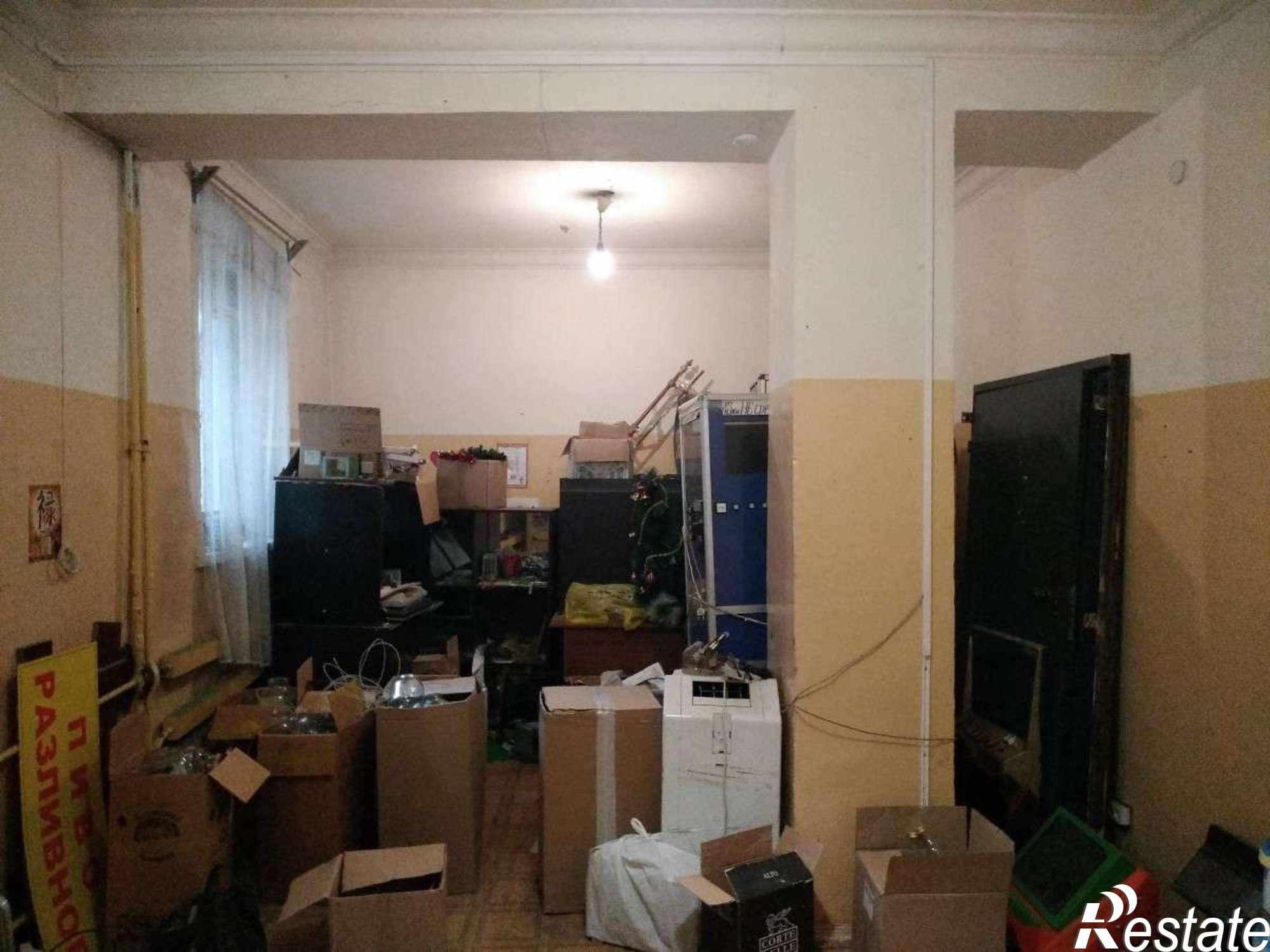 Купить торговое помещение за 3 990 000 рублей на Свободы улица, 168