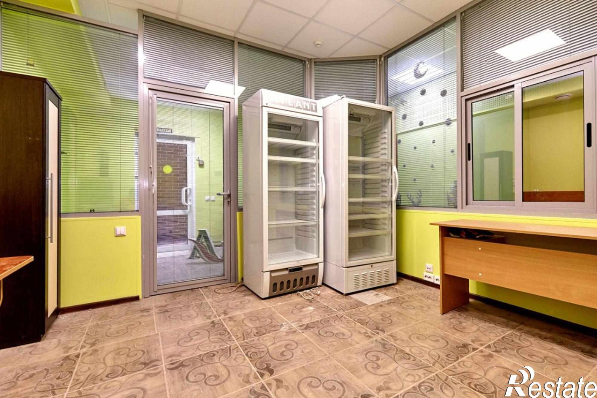 Купить производственную площадь за 5 000 000 рублей на им Чайковского П.И. ул, 27