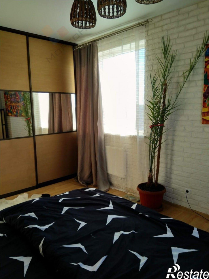 2-комн квартира Автолюбителей ул, 1/Дк1