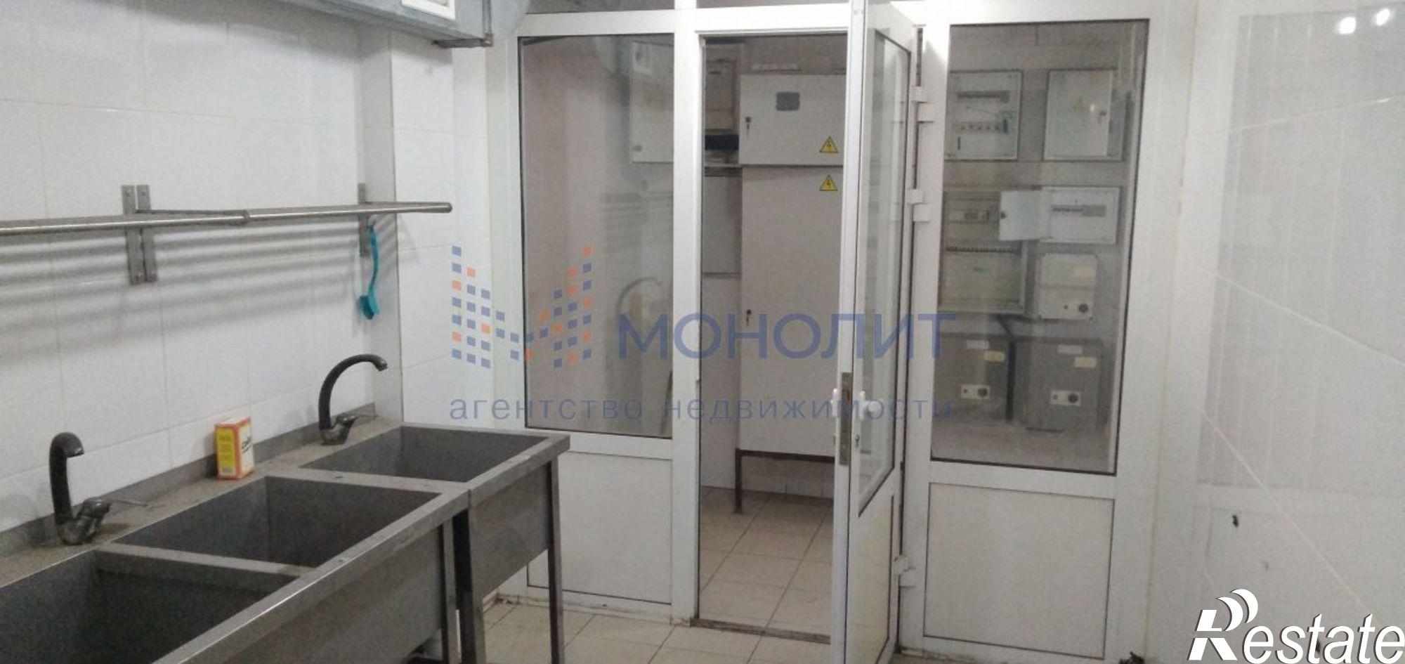 Купить помещение свободного назначения за 11 500 000 рублей на Нестерова ул, 3