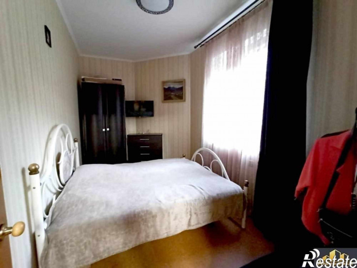 2-комн квартира Декабристов ул.