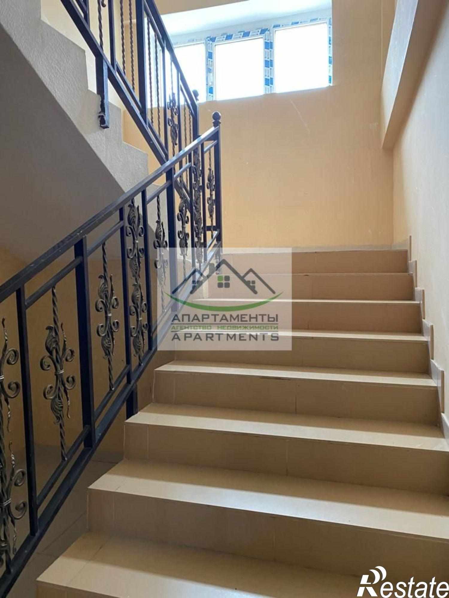 Купить квартиру за 12 200 000 рублей на Власова ул, 4