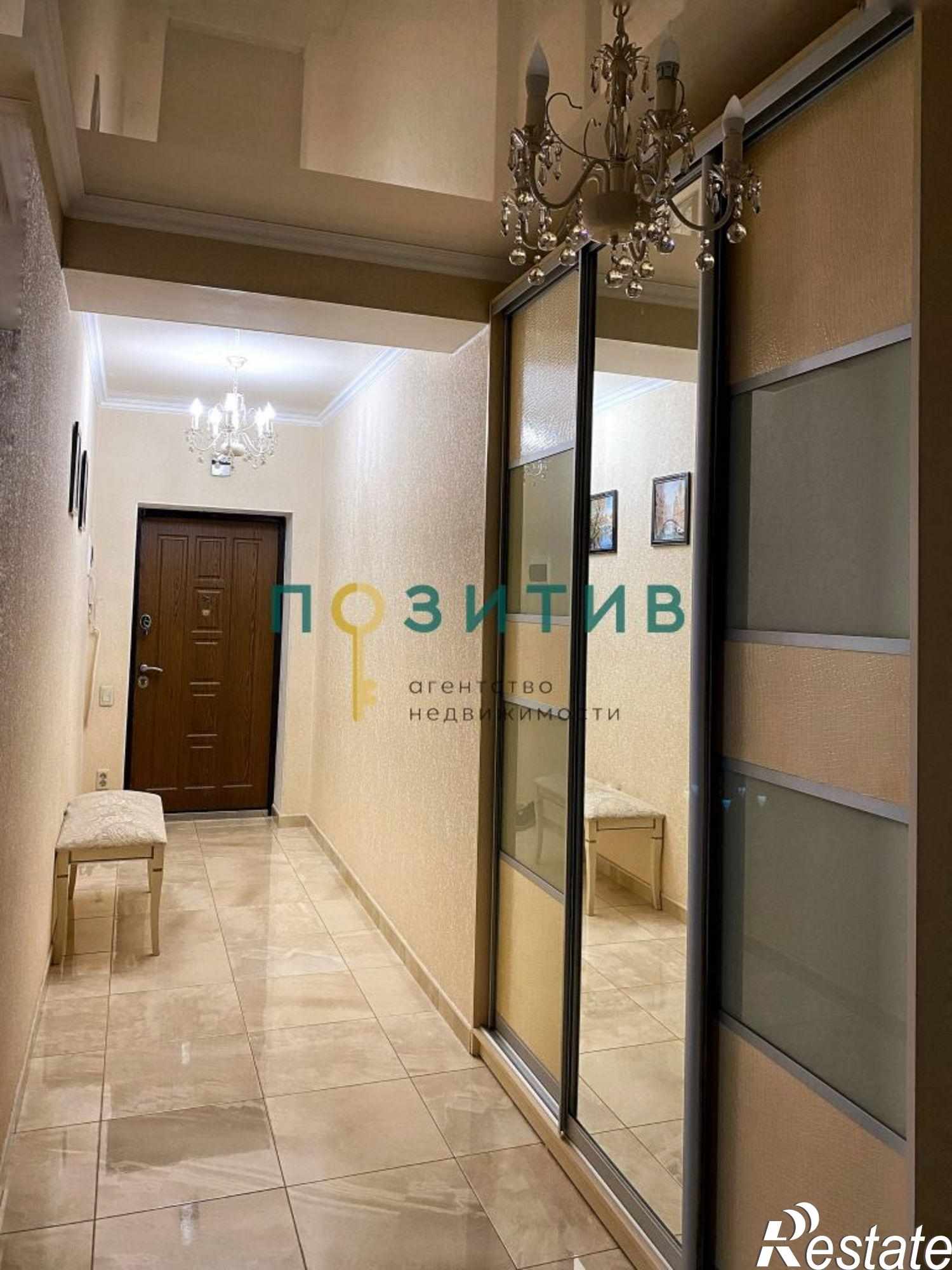 Купить квартиру за 13 500 000 рублей на Нежнова ул, 21к4