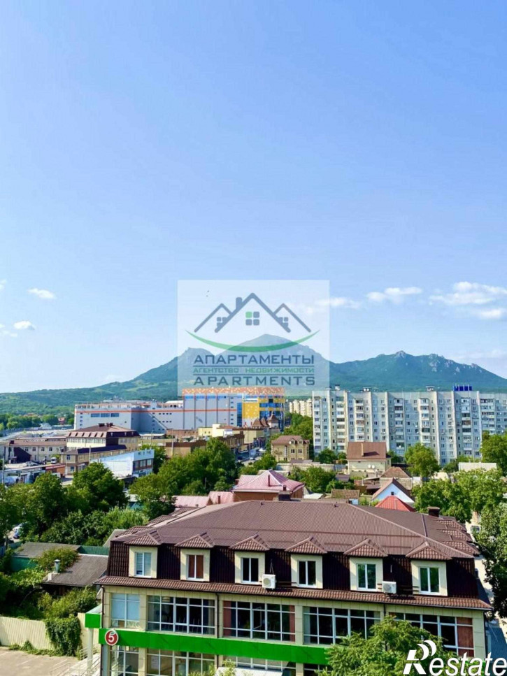 3-комн квартира Ессентукская ул, 36