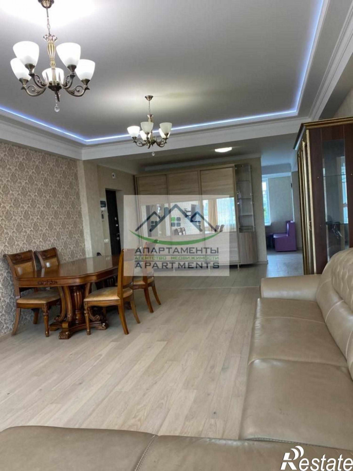 3-комн квартира Власова ул, 4