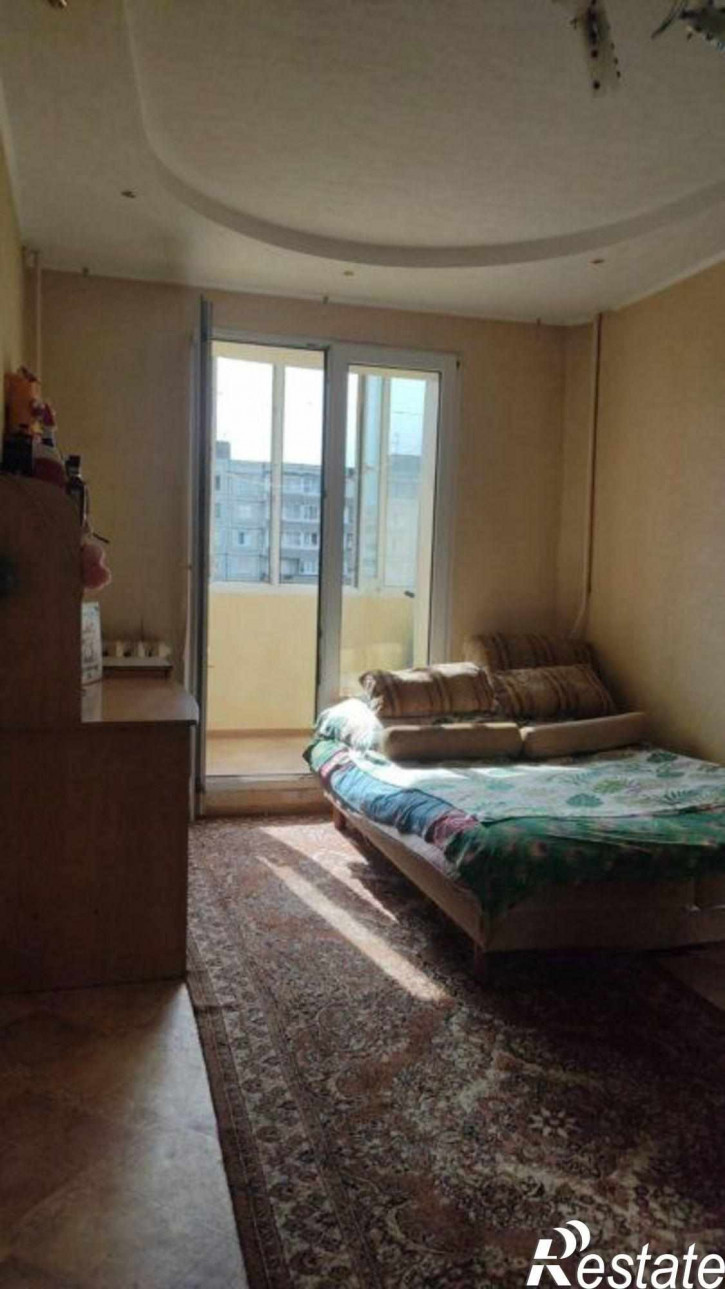 3-комн квартира Безыменского ул, 12