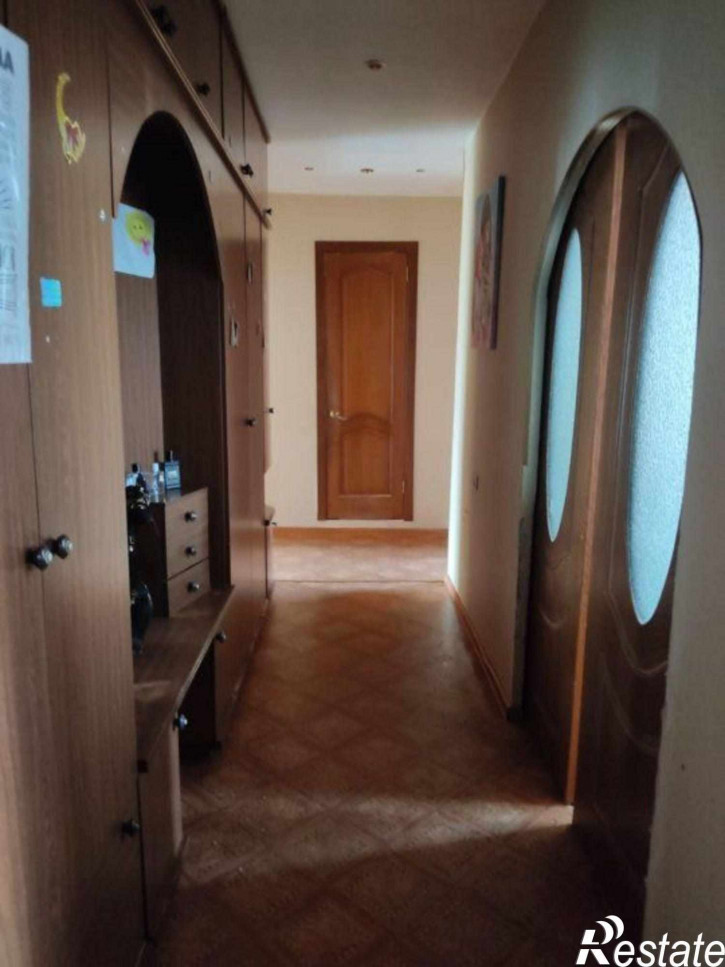 3-комн квартира Безыменского ул, 12
