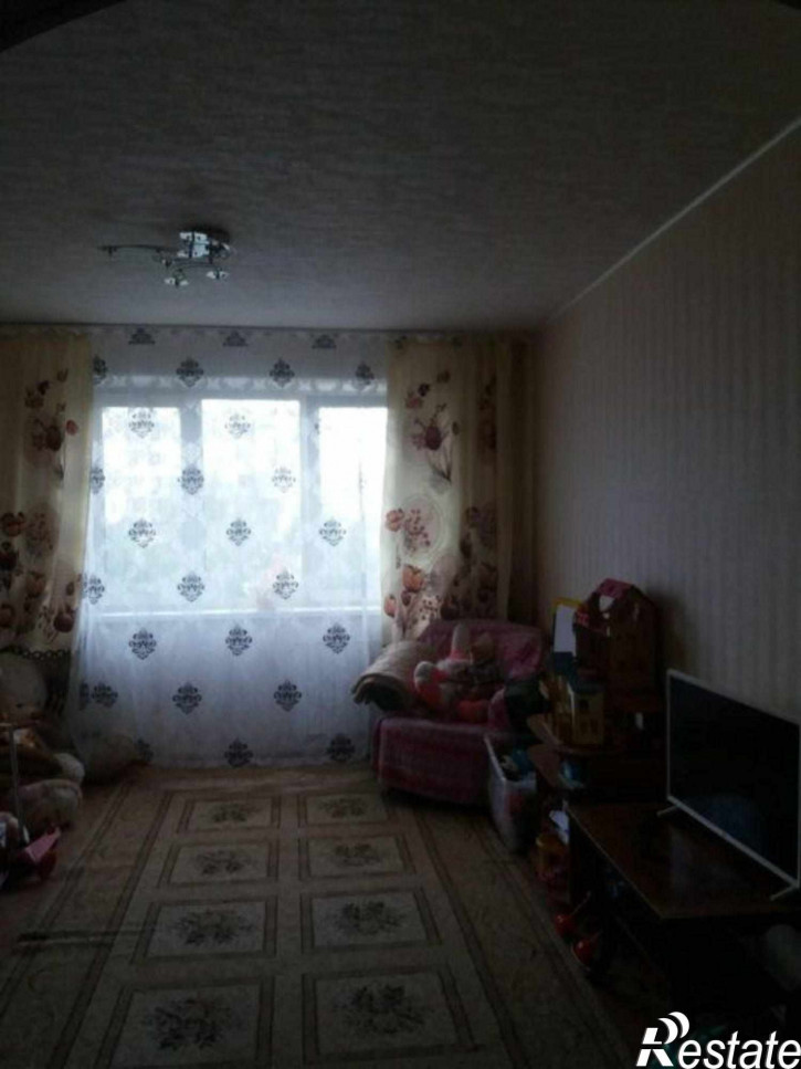 3-комн квартира Безыменского ул, 12