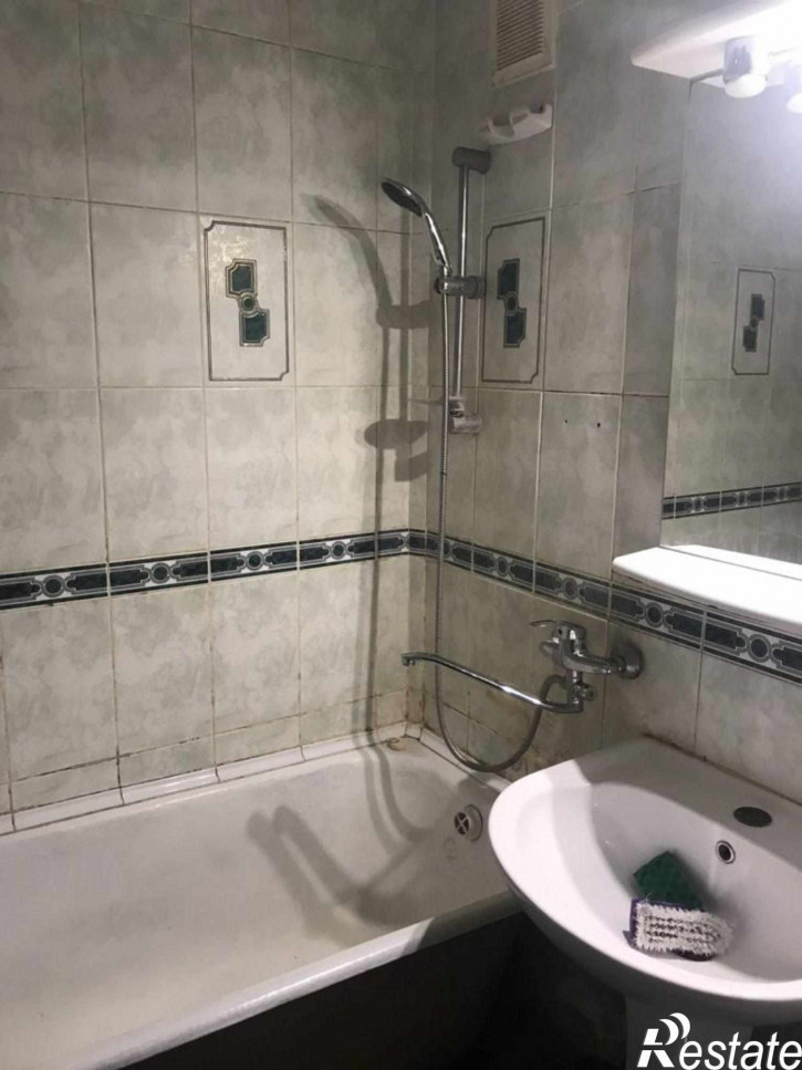 2-комн квартира Суворова ул, 2А