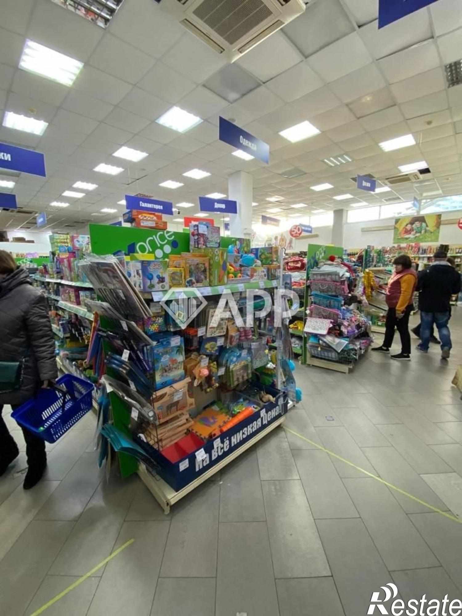 Сдать торговое помещение за 269 000 рублей на ул Героев Десантников, 2