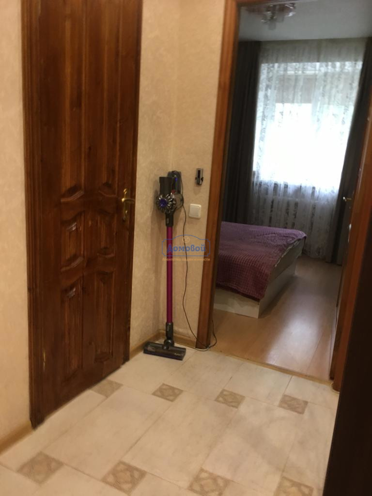 Купить квартиру за 4 100 000 рублей на Шахтёров ул., 13