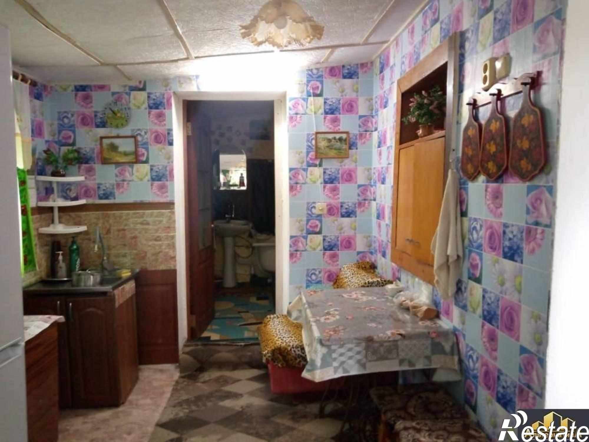 Купить квартиру за 6 000 000 рублей на Кубанская ул.