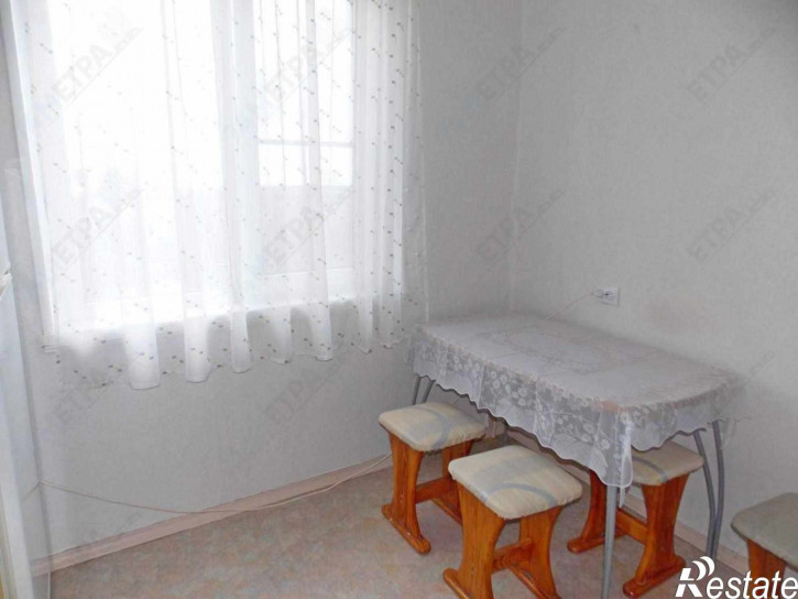 1-комн квартира Братьев Кашириных ул, 95