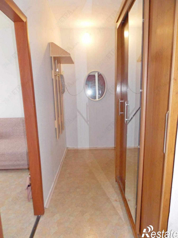 1-комн квартира Братьев Кашириных ул, 95