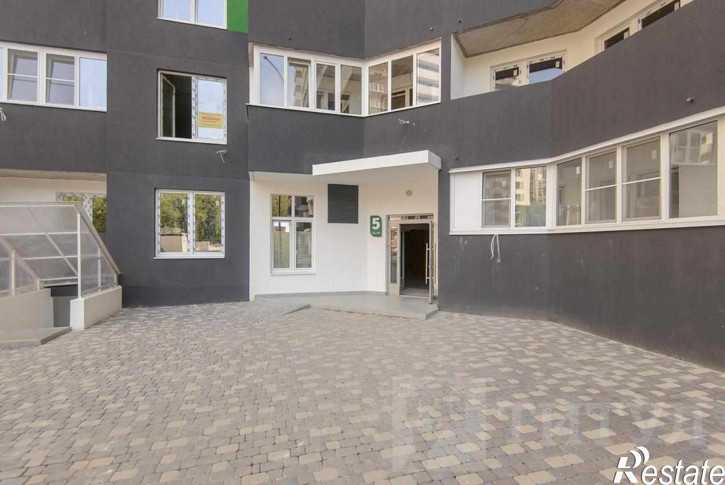 2-комн квартира ЗЖМ, Жмайлова