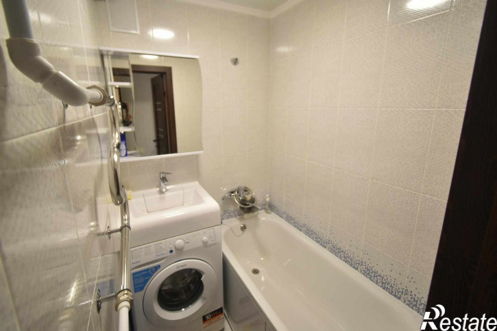 2-комн квартира Достоевского ул, 105