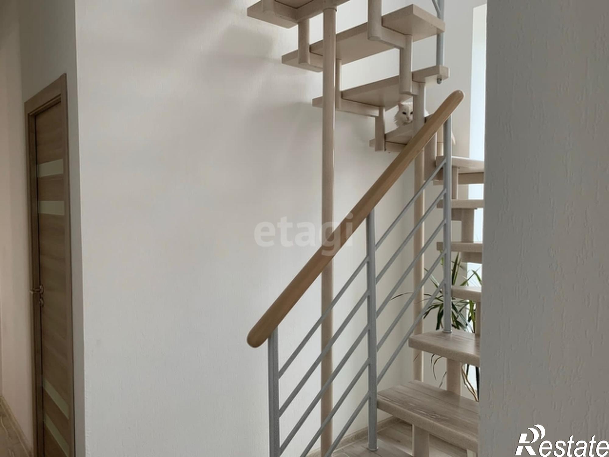 Купить дачу, дом, коттедж за 14 400 000 рублей