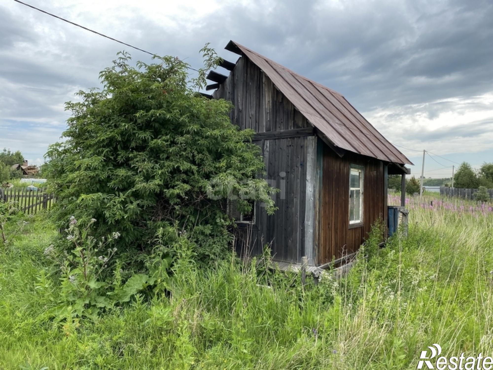 Купить дачу, дом, коттедж за 550 000 рублей на Array