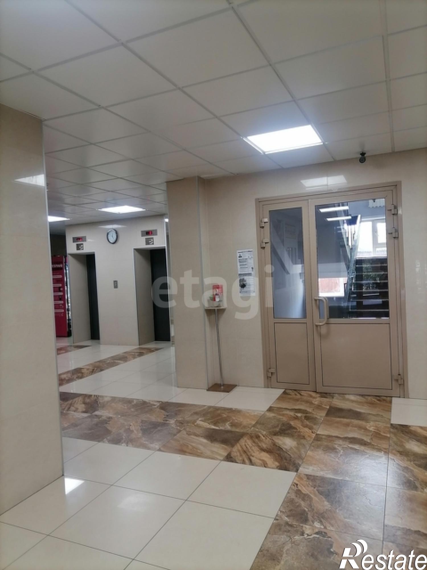 Купить офис, помещение под офис за 34 700 000 рублей на Линейная улица