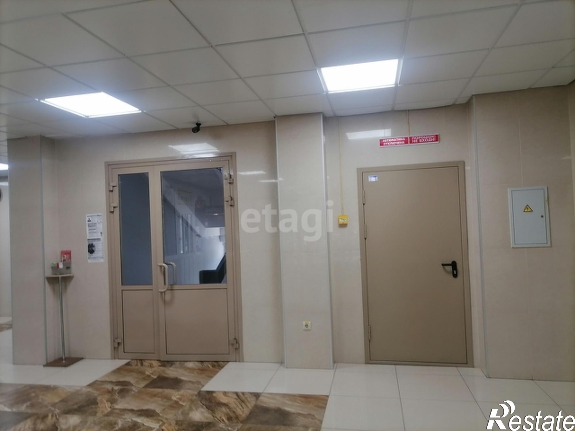 Купить офис, помещение под офис за 34 700 000 рублей на Линейная улица