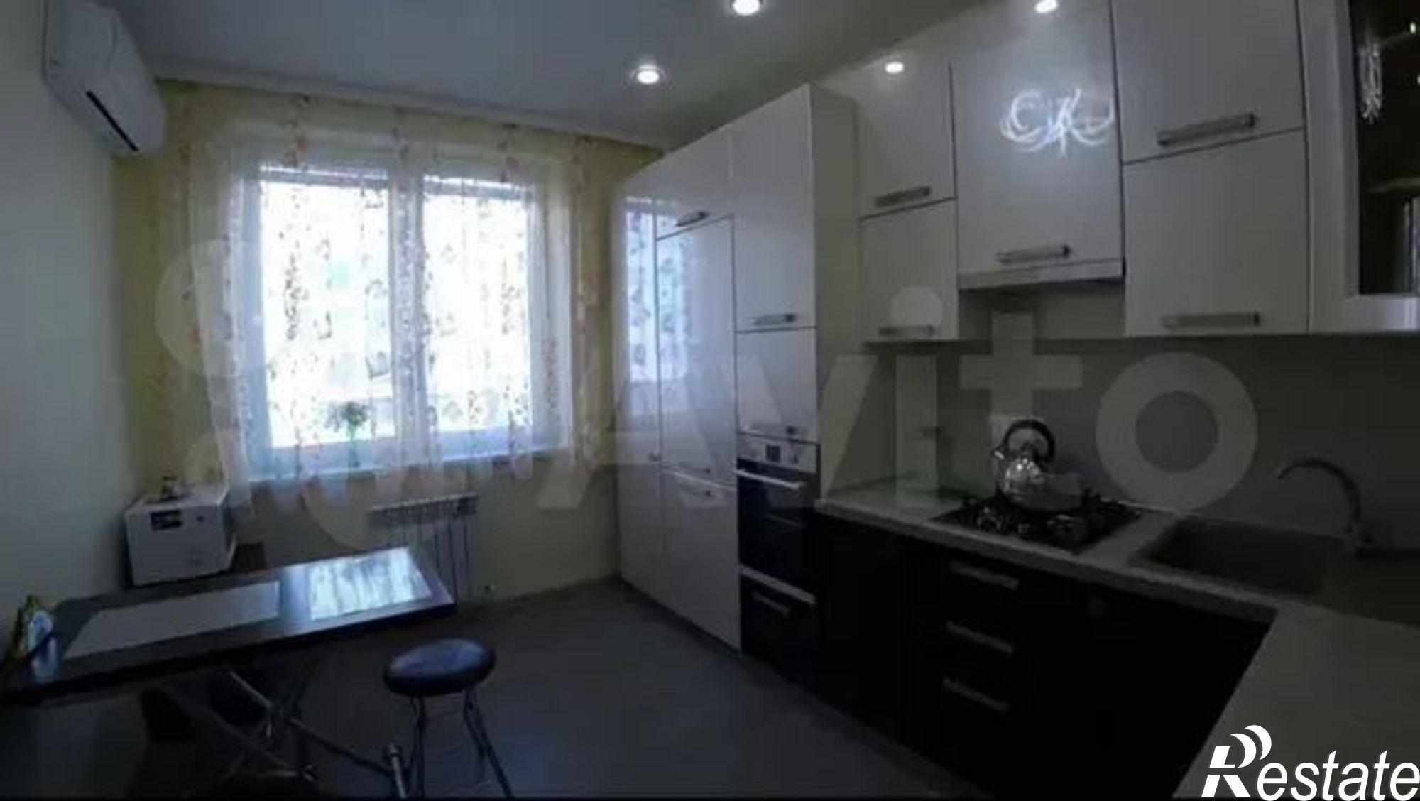 Купить квартиру за 3 700 000 рублей на Кулакова пр-кт, 65