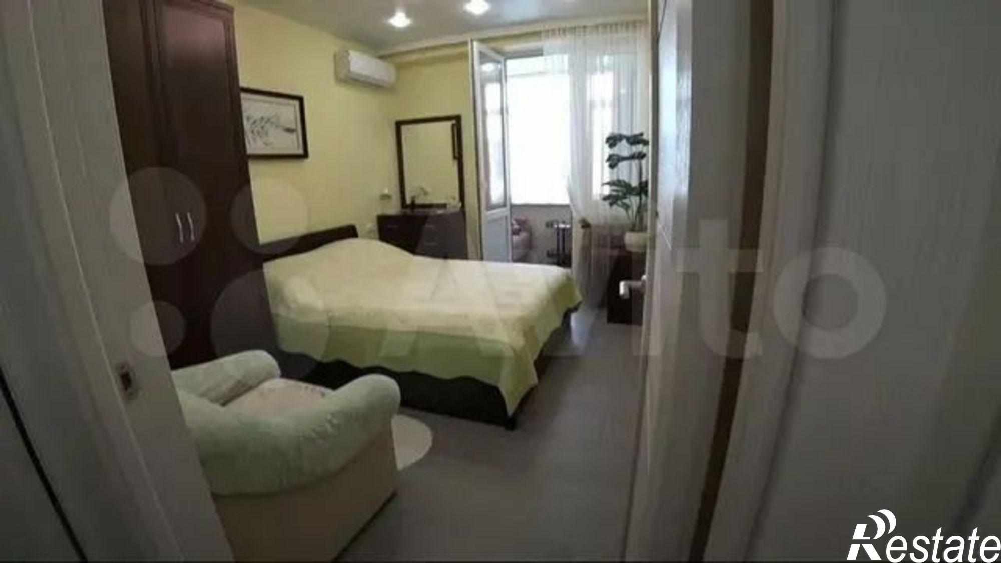 Купить квартиру за 3 700 000 рублей на Кулакова пр-кт, 65