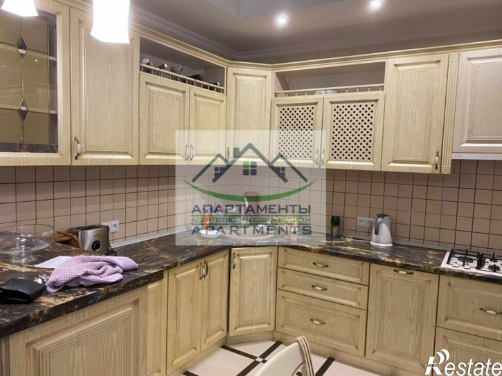 3-комн квартира Людкевича ул, 9 к 2