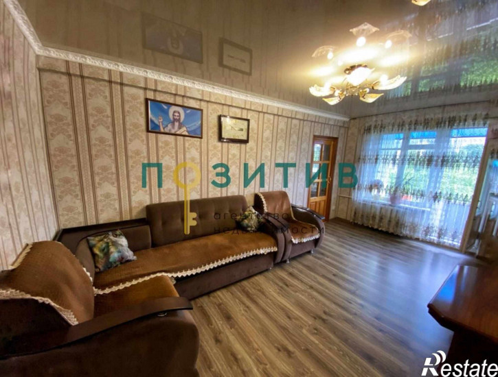 4-комн квартира Московская ул, 76к1