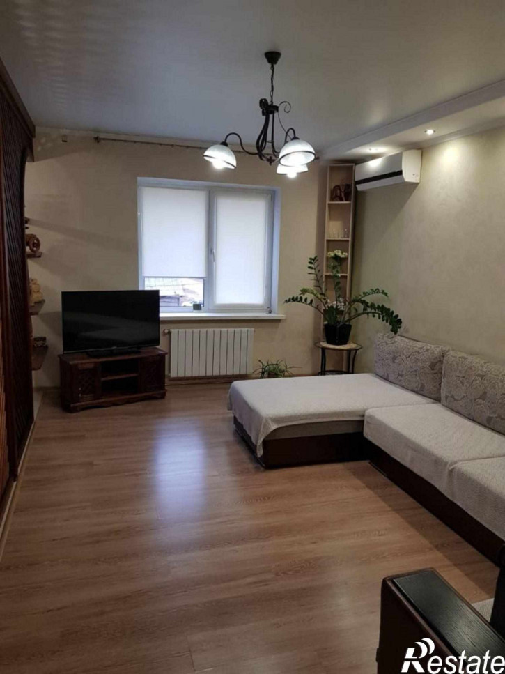 3-комн квартира Профсоюзная ул, 15А