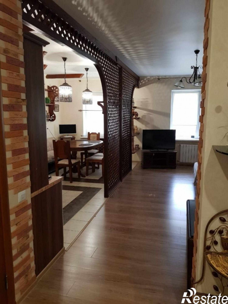 3-комн квартира Профсоюзная ул, 15А