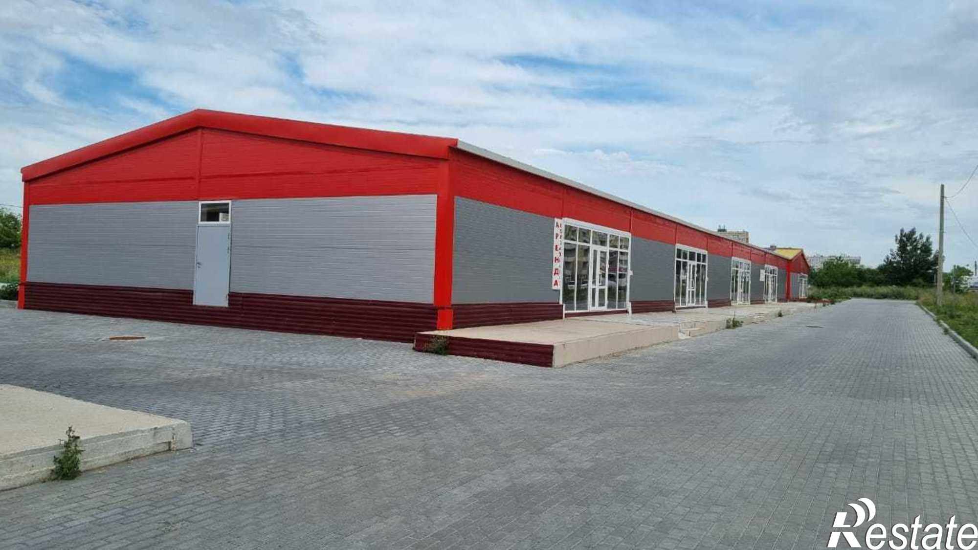 Сдать торговое помещение за 160 000 рублей на Приморский бульвар, 72
