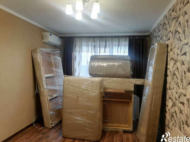 3-комн квартира Есенина улица, 54