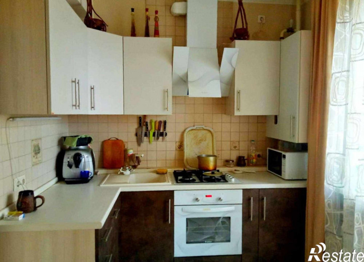 2-комн квартира Счастливая улица, 3