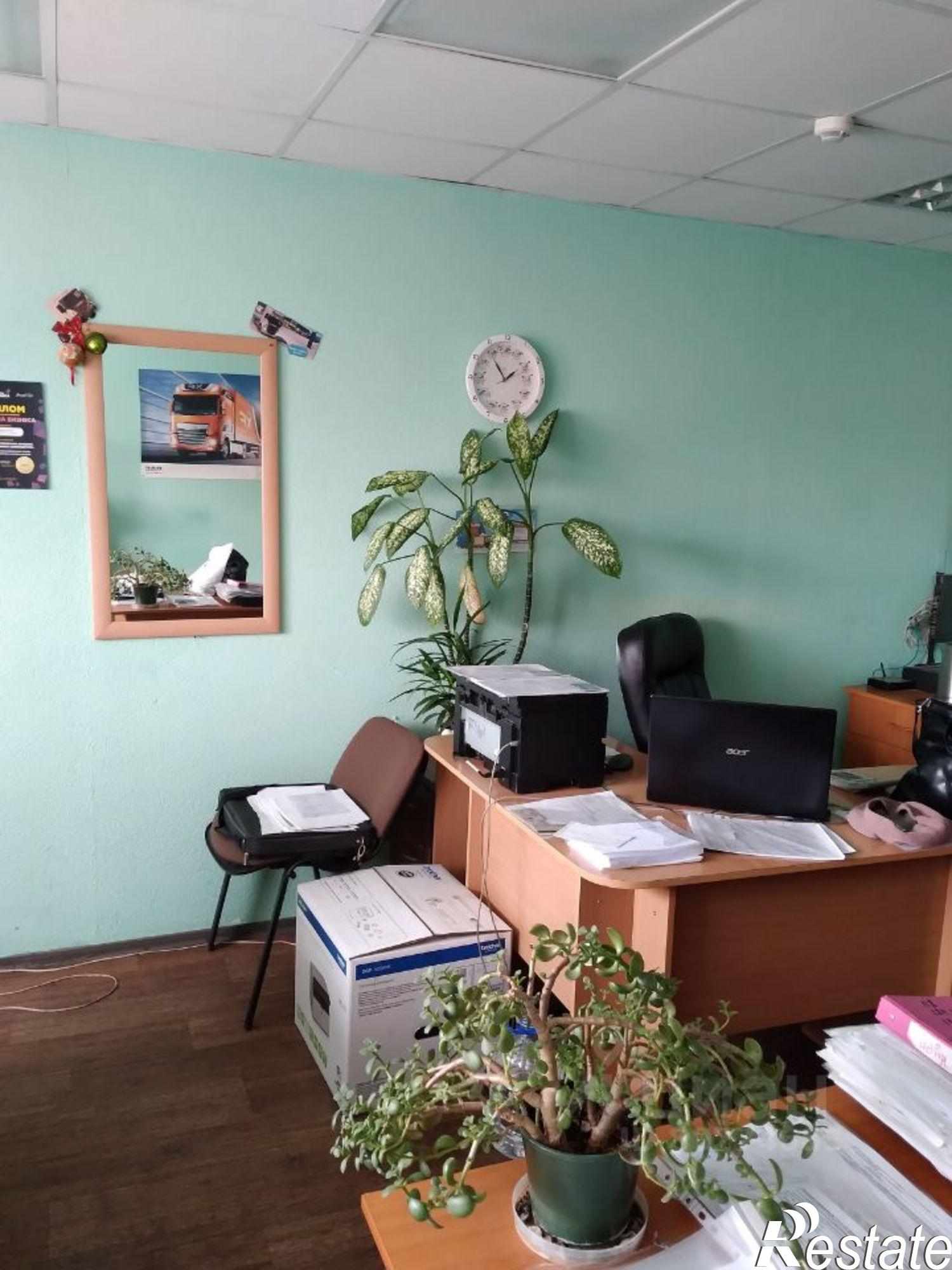 Купить ОСЗ, отдельно стоящее здание за 48 570 000 рублей на улица Льва Толстого, 9