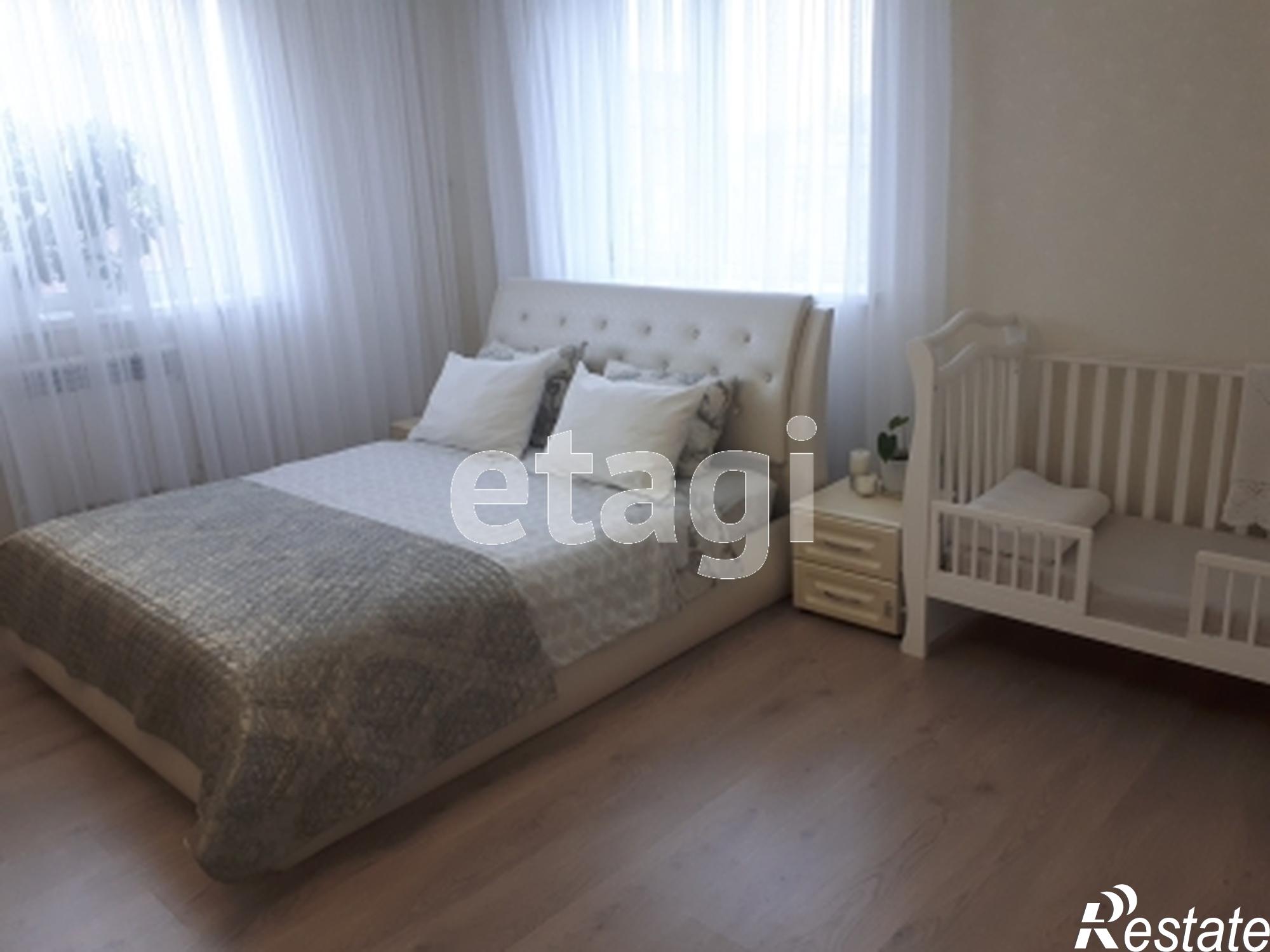 Купить дачу, дом, коттедж за 7 800 000 рублей на Кормиловка рп.