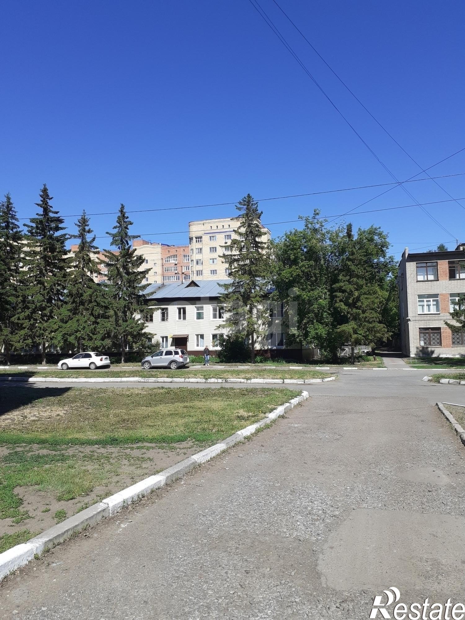 Купить комнату за 1 800 000 рублей на Сибаковская, 8