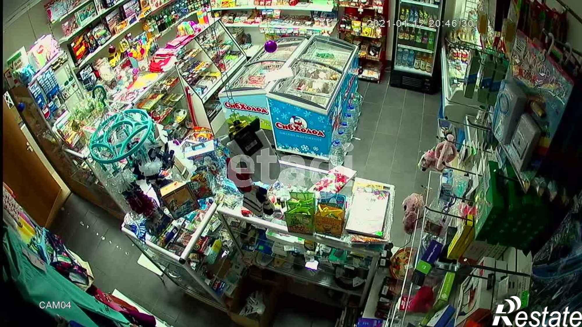 Купить торговое помещение за 1 600 000 рублей на Центральная 8