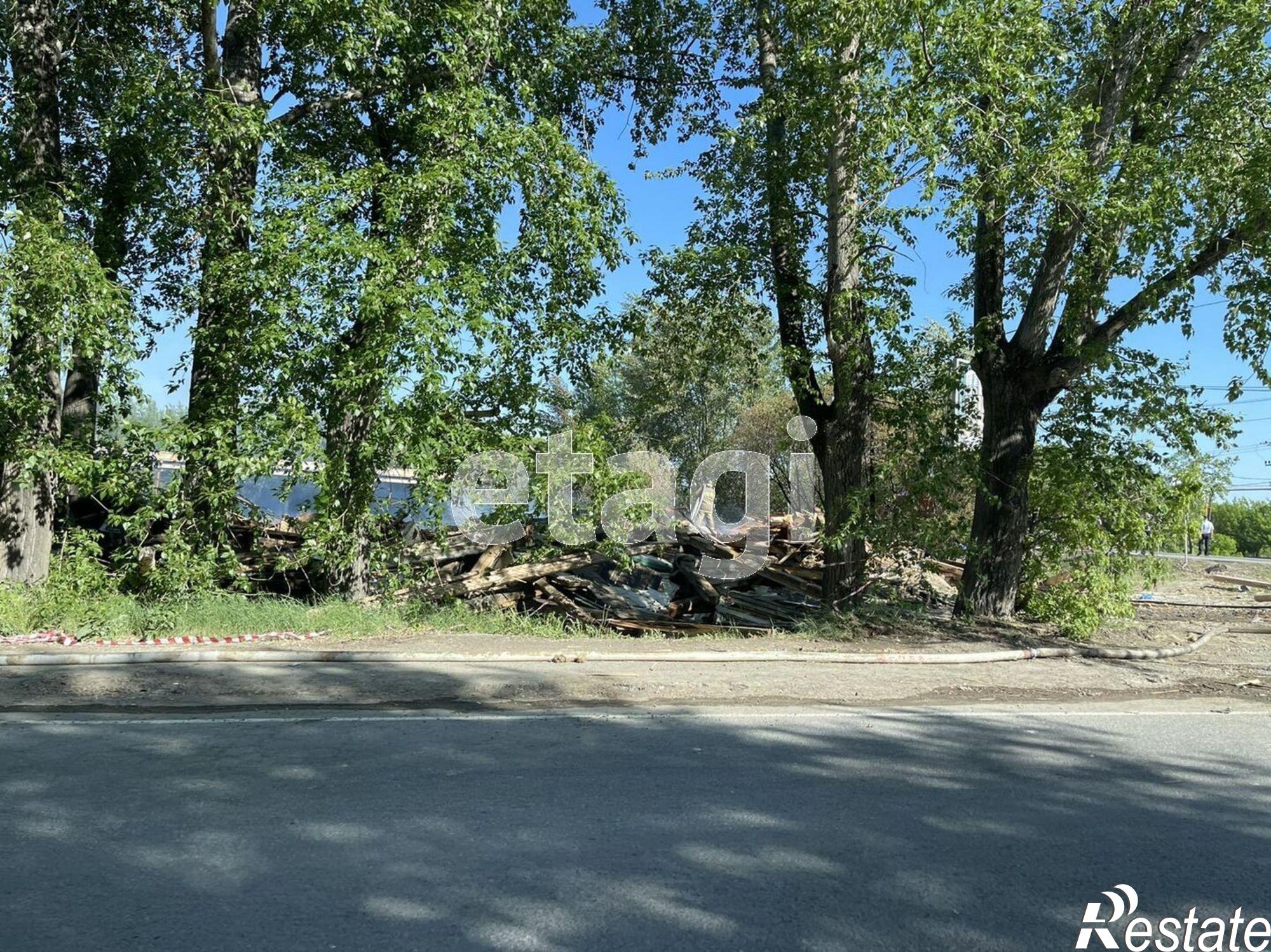 Купить торговое помещение за 1 600 000 рублей на Центральная 8